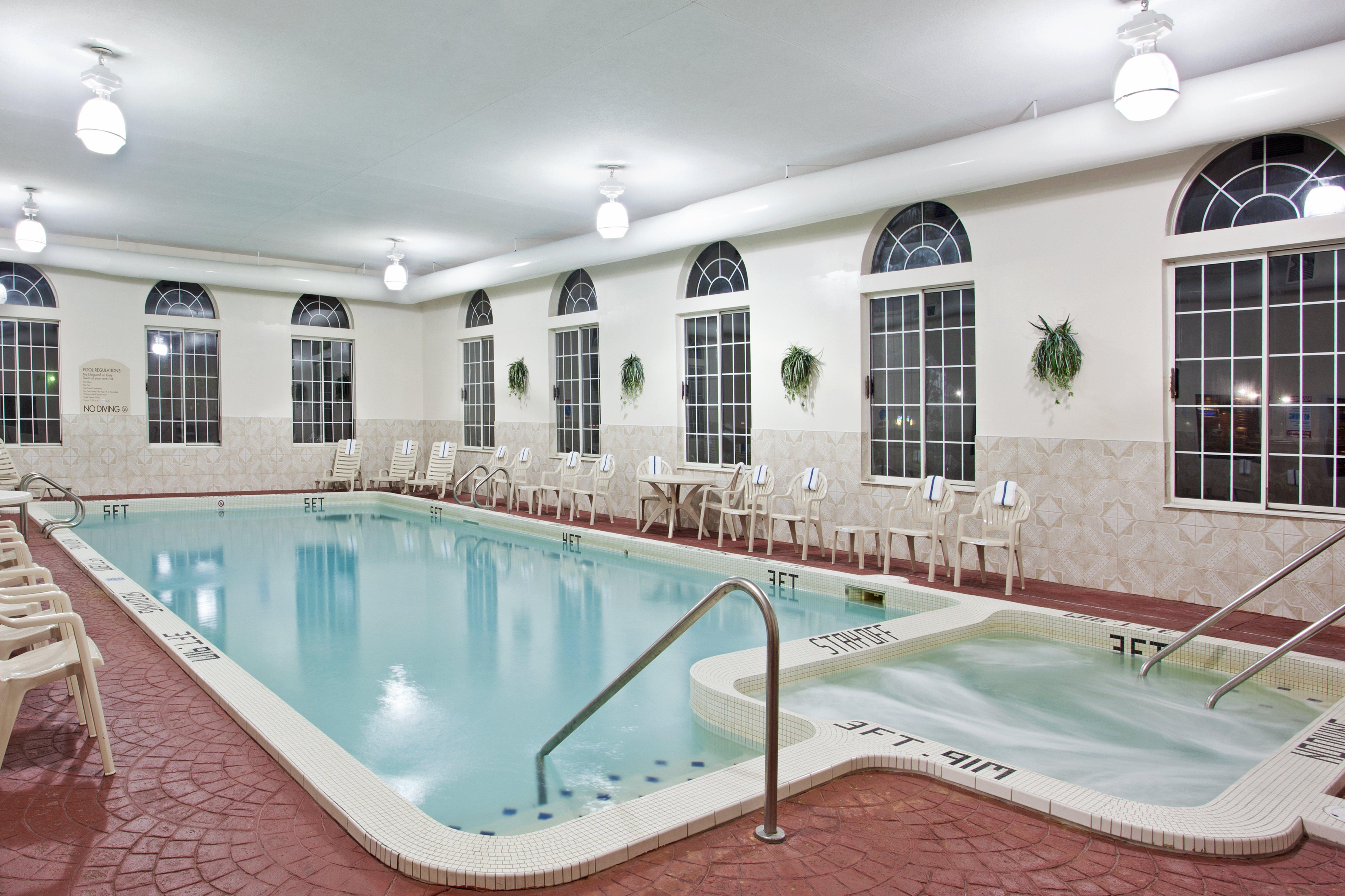 Holiday Inn Express Birch Run-Frankenmuth Area By Ihg Exterior foto