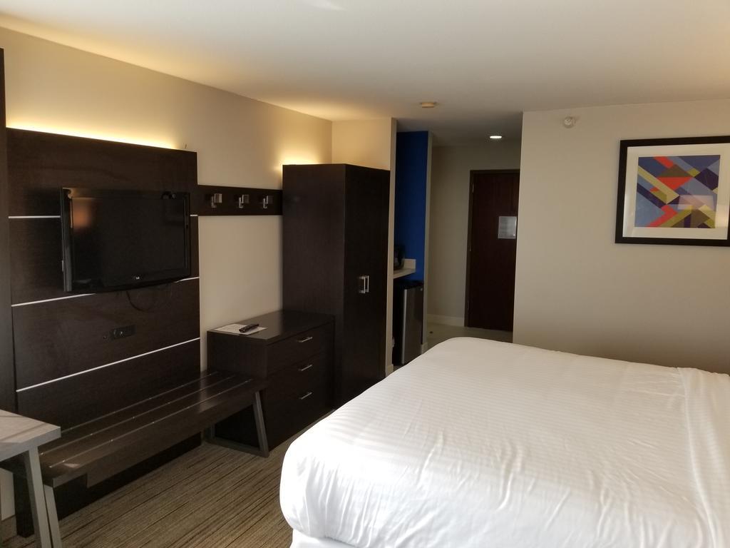 Holiday Inn Express Birch Run-Frankenmuth Area By Ihg Exterior foto