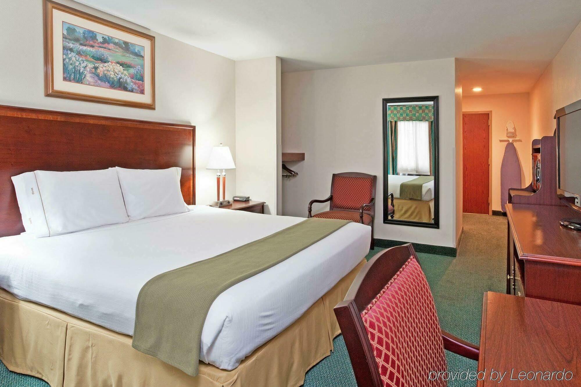 Holiday Inn Express Birch Run-Frankenmuth Area By Ihg Exterior foto