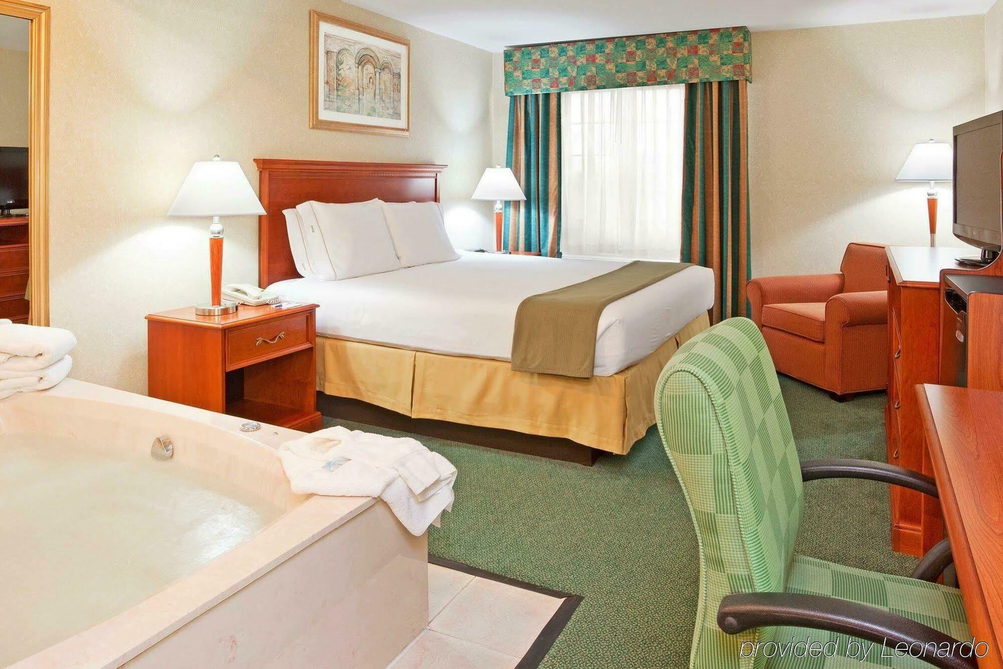 Holiday Inn Express Birch Run-Frankenmuth Area By Ihg Exterior foto